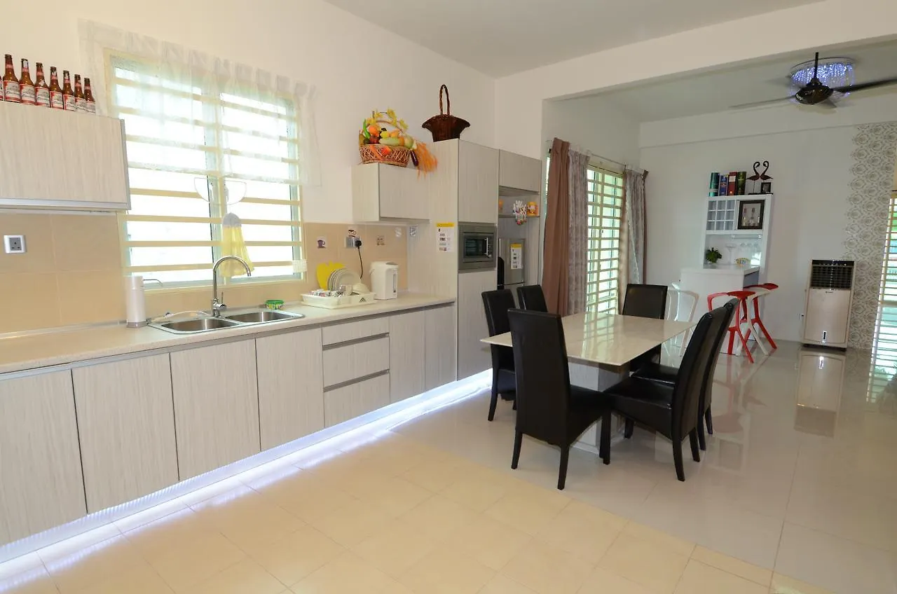 Gasthof Felice Homestay 01 Corner Georgetown
