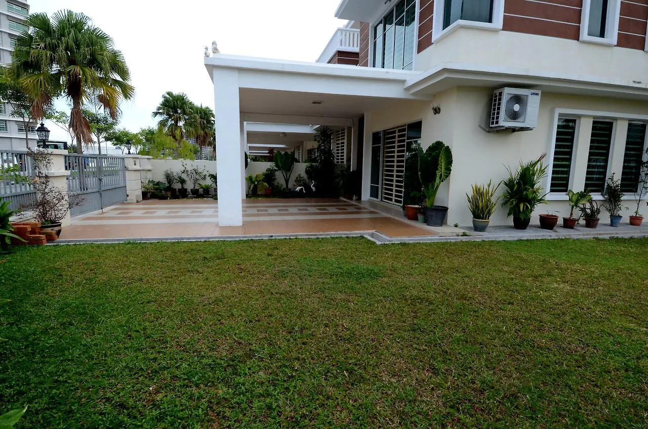 Felice Homestay 01 Corner Georgetown 4*, George Town