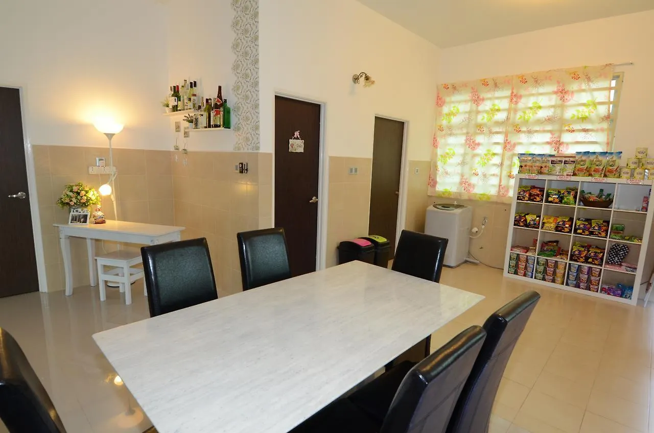 Felice Homestay 01 Corner Georgetown 4*, George Town Ma­lay­sia